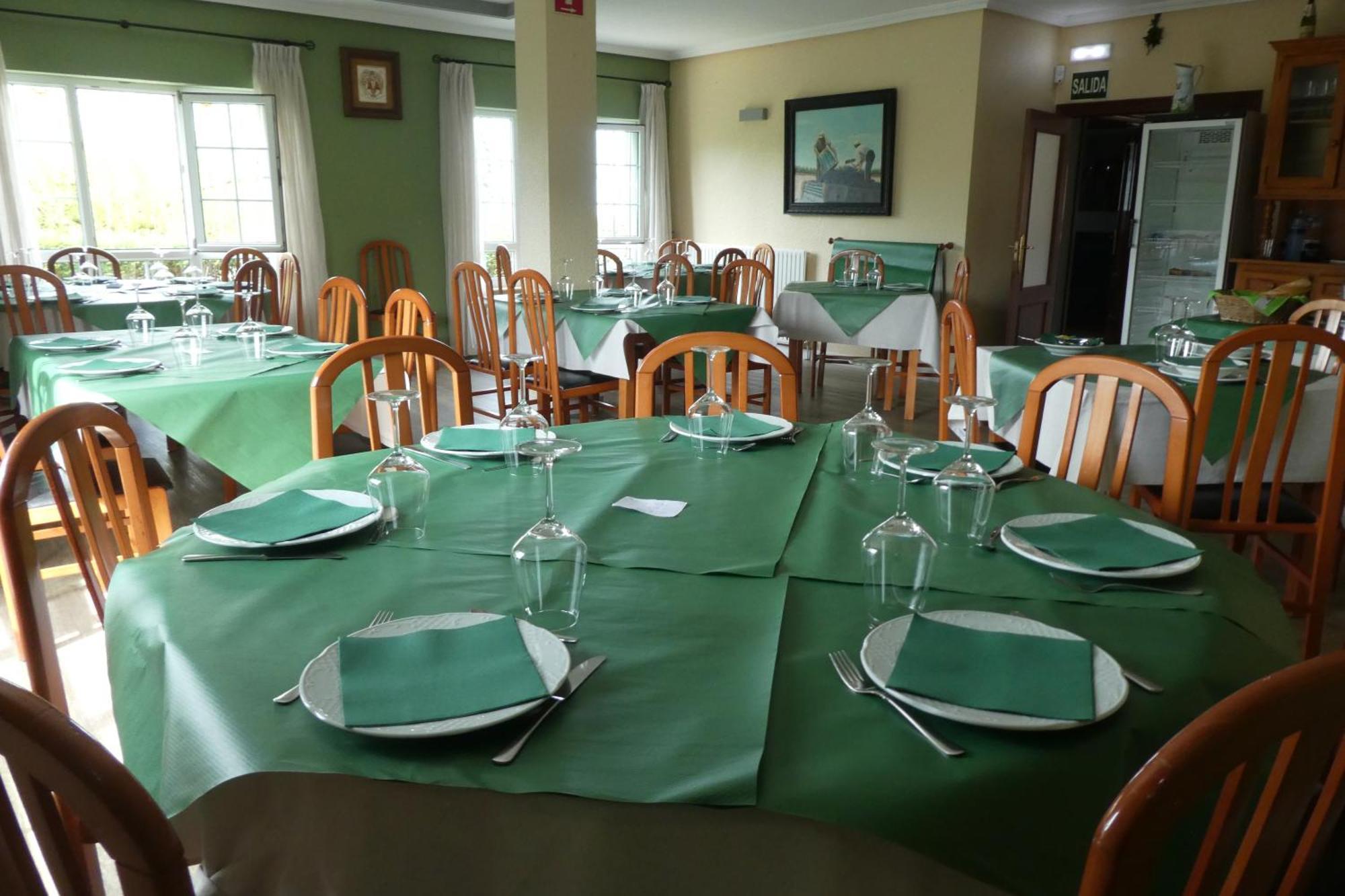 Novellana Hotel Restaurante El Fornon מראה חיצוני תמונה